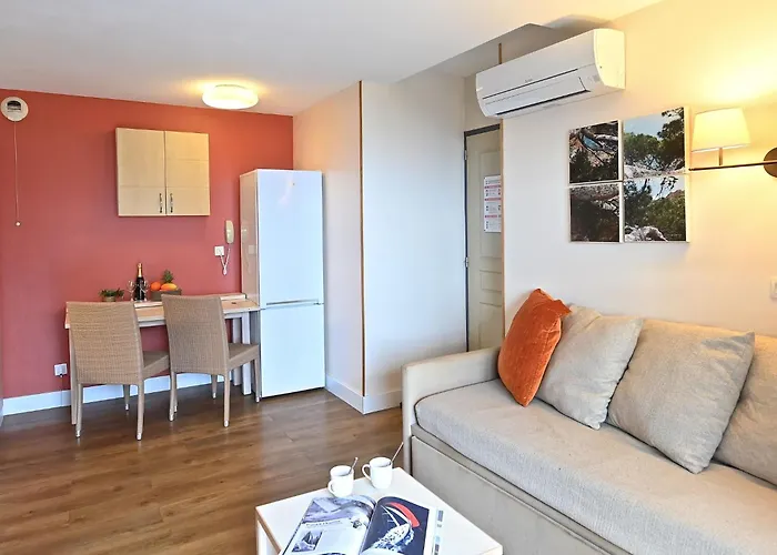 Apartament Village Cap Esterel - Le Village-81 By Interhome Saint-Raphaël