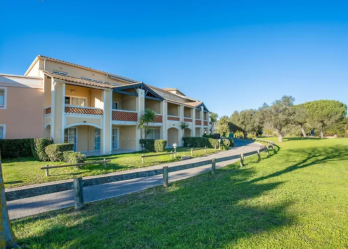 Apartament Village Cap Esterel - Le Village-81 By Interhome *