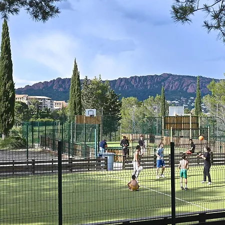 Appartamento Village Cap Esterel - Le Village-81 By Interhome