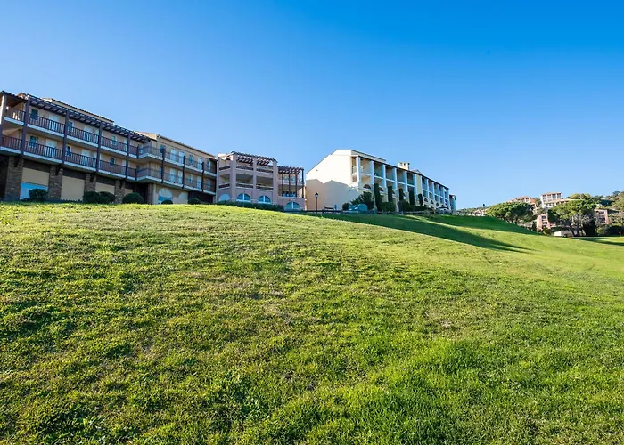 Village Cap Esterel - Le Village-81 By Interhome