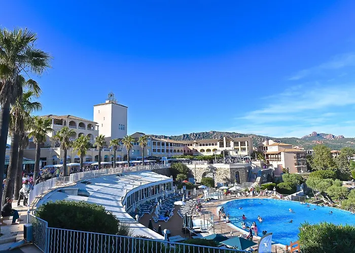 Village Cap Esterel - Le Village-81 By Interhome Сен-Рафаэль