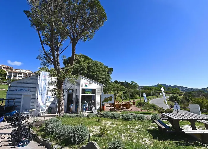 Village Cap Esterel - Le Village-81 By Interhome *